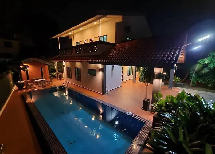 The Bird\'S Nest Holiday Villa Port Dickson